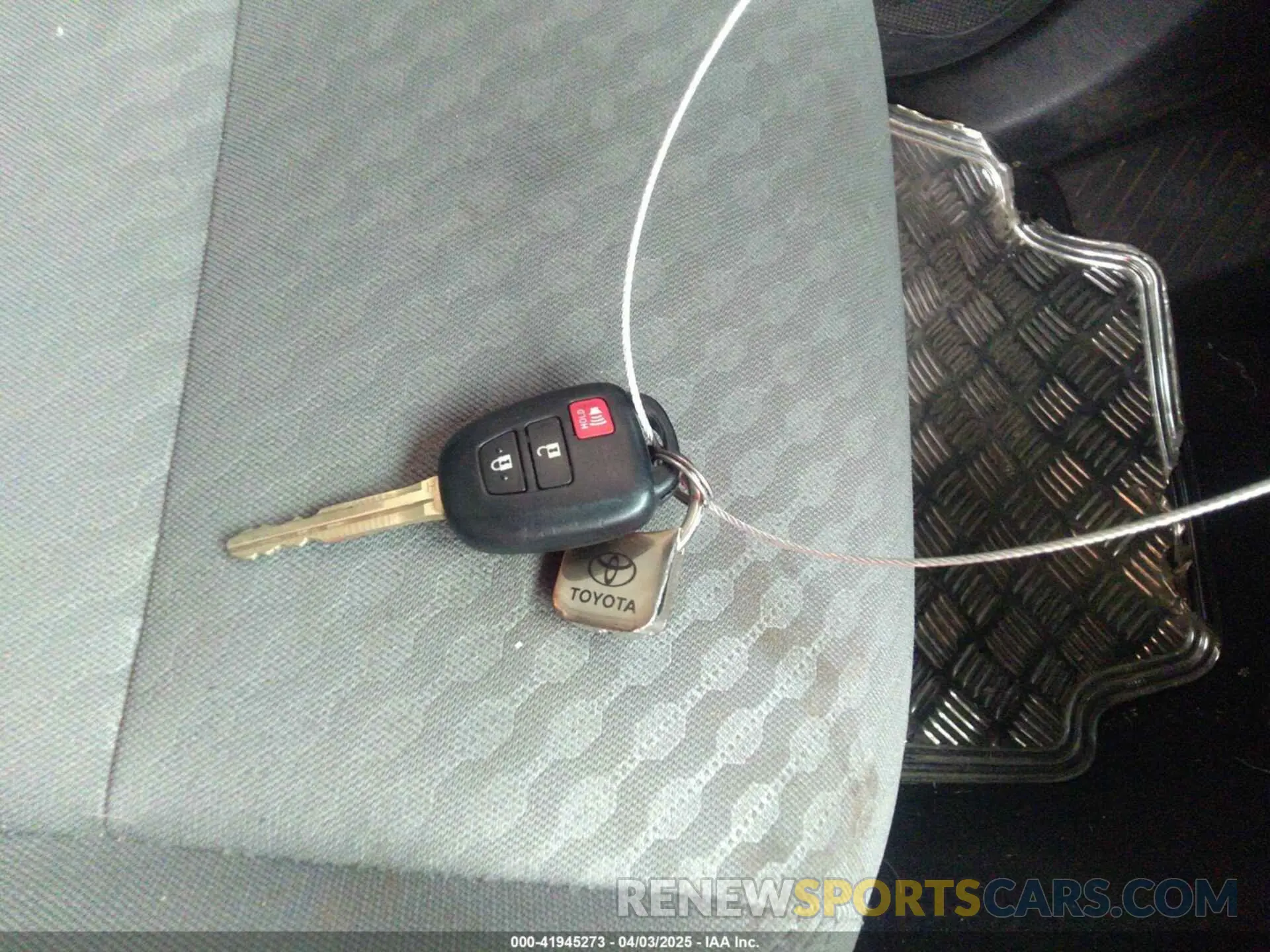 11 fotografías del automóvil dañado 3TYCZ5AN0PT140362 TOYOTA TACOMA 2023