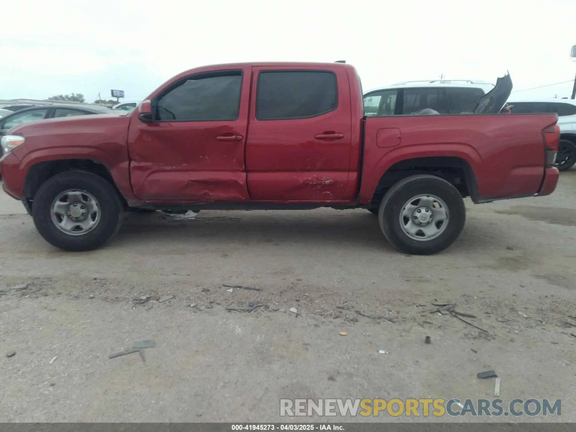 14 fotografías del automóvil dañado 3TYCZ5AN0PT140362 TOYOTA TACOMA 2023