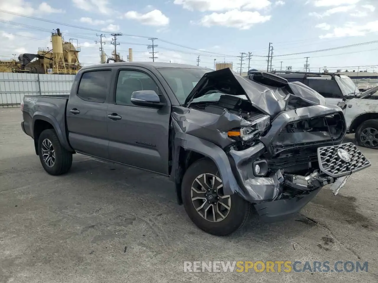 4 fotografías del automóvil dañado 3TYCZ5AN0PT175452 TOYOTA TACOMA 2023