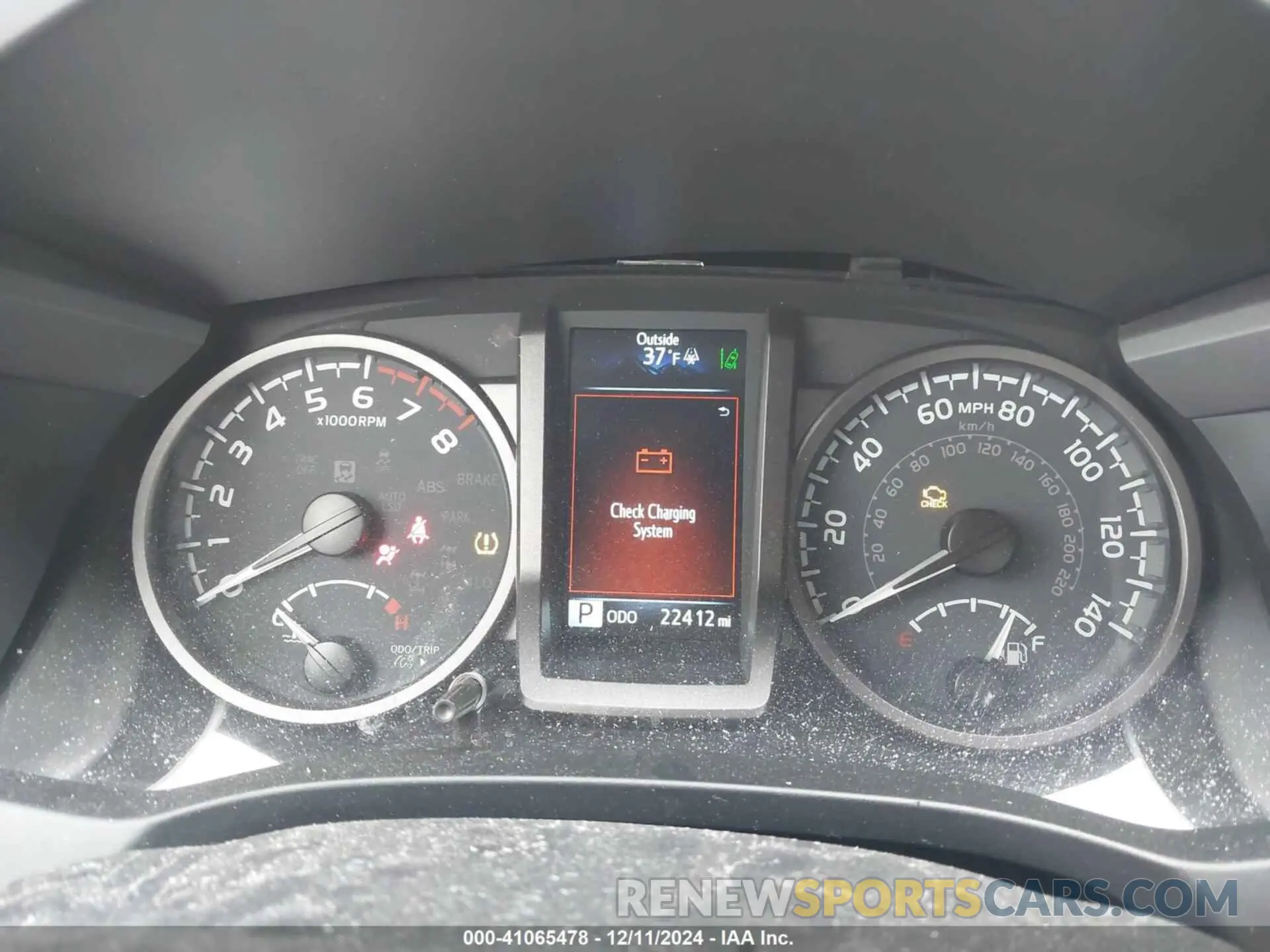7 fotografías del automóvil dañado 3TYCZ5AN1PT174567 TOYOTA TACOMA 2023