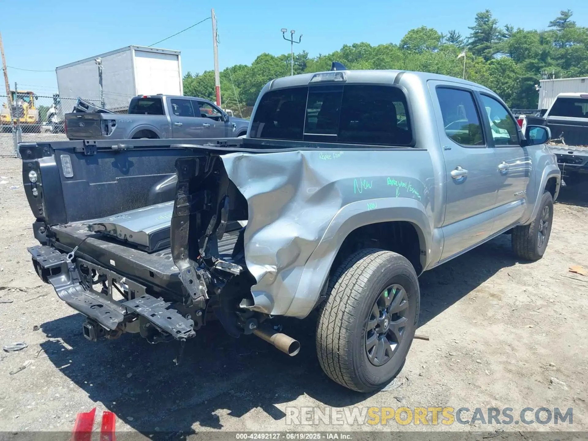 4 fotografías del automóvil dañado 3TYCZ5AN2PT141576 TOYOTA TACOMA 2023