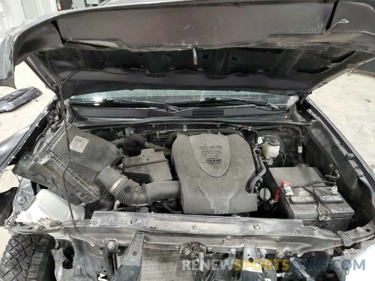 11 fotografías del automóvil dañado 3TYCZ5AN2PT144655 TOYOTA TACOMA 2023