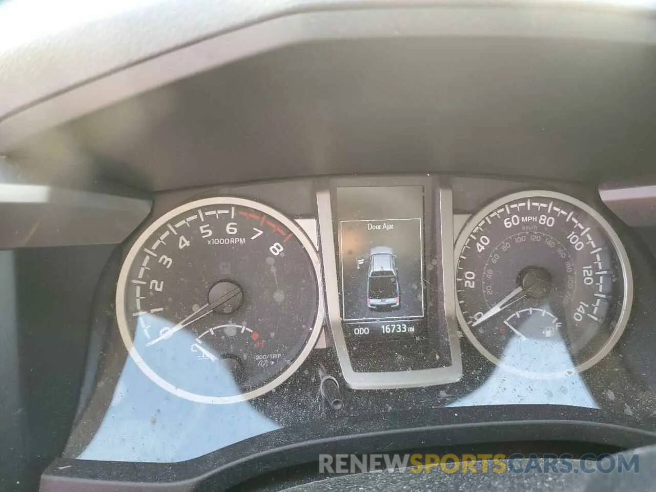 9 fotografías del automóvil dañado 3TYCZ5AN2PT157678 TOYOTA TACOMA 2023