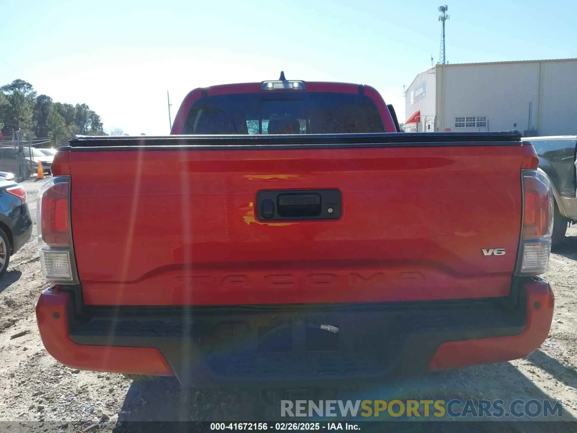 16 fotografías del automóvil dañado 3TYCZ5AN2PT165019 TOYOTA TACOMA 2023