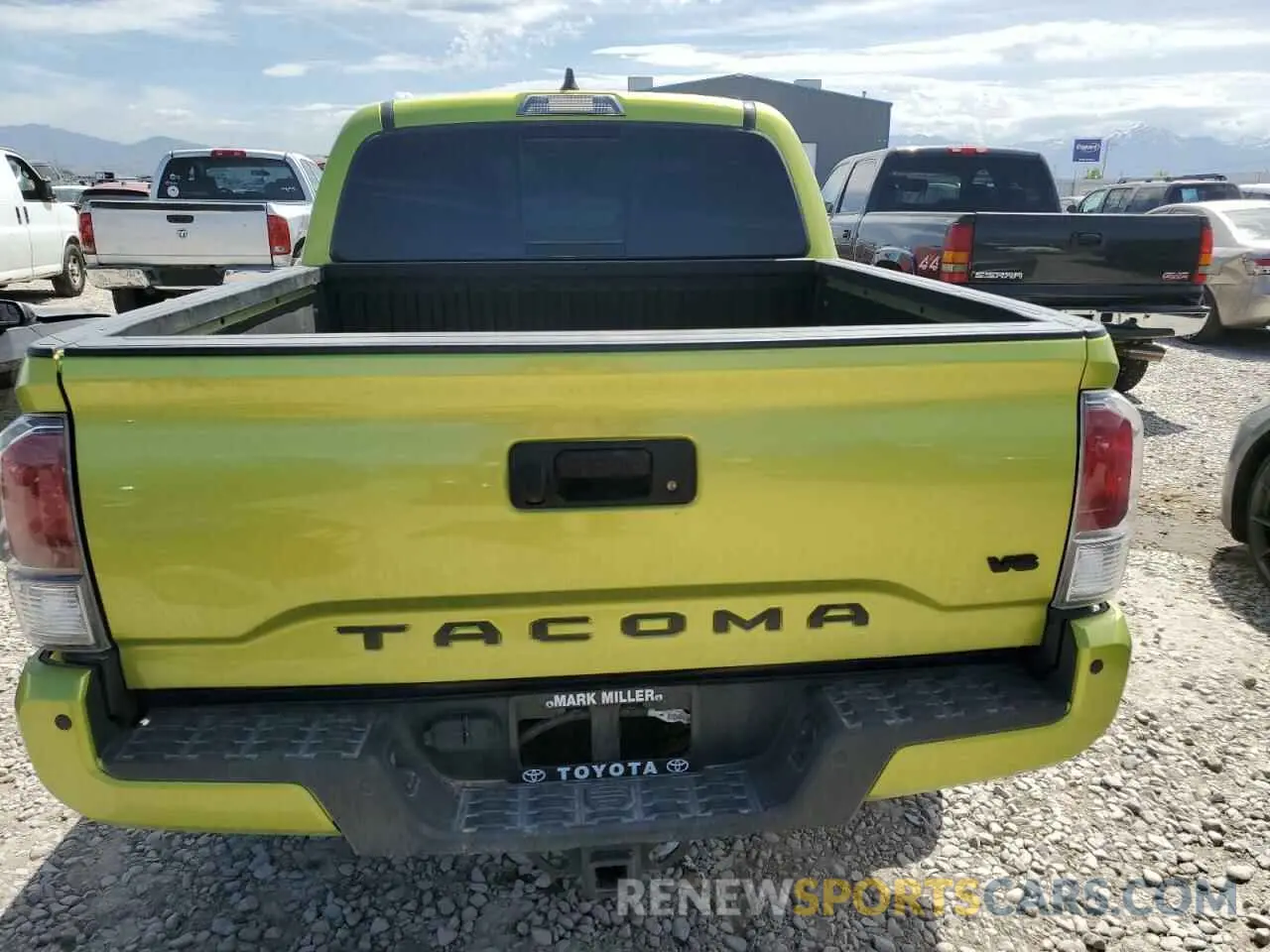 6 fotografías del automóvil dañado 3TYCZ5AN2PT172293 TOYOTA TACOMA 2023