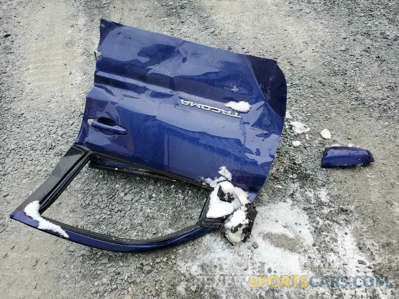 12 fotografías del automóvil dañado 3TYCZ5AN2PT179714 TOYOTA TACOMA 2023