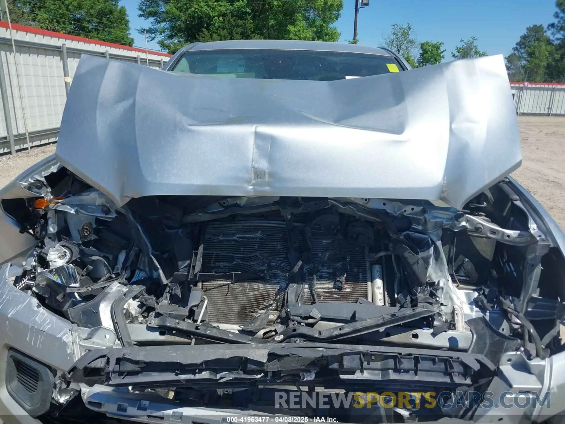 10 fotografías del automóvil dañado 3TYCZ5AN3PT135415 TOYOTA TACOMA 2023