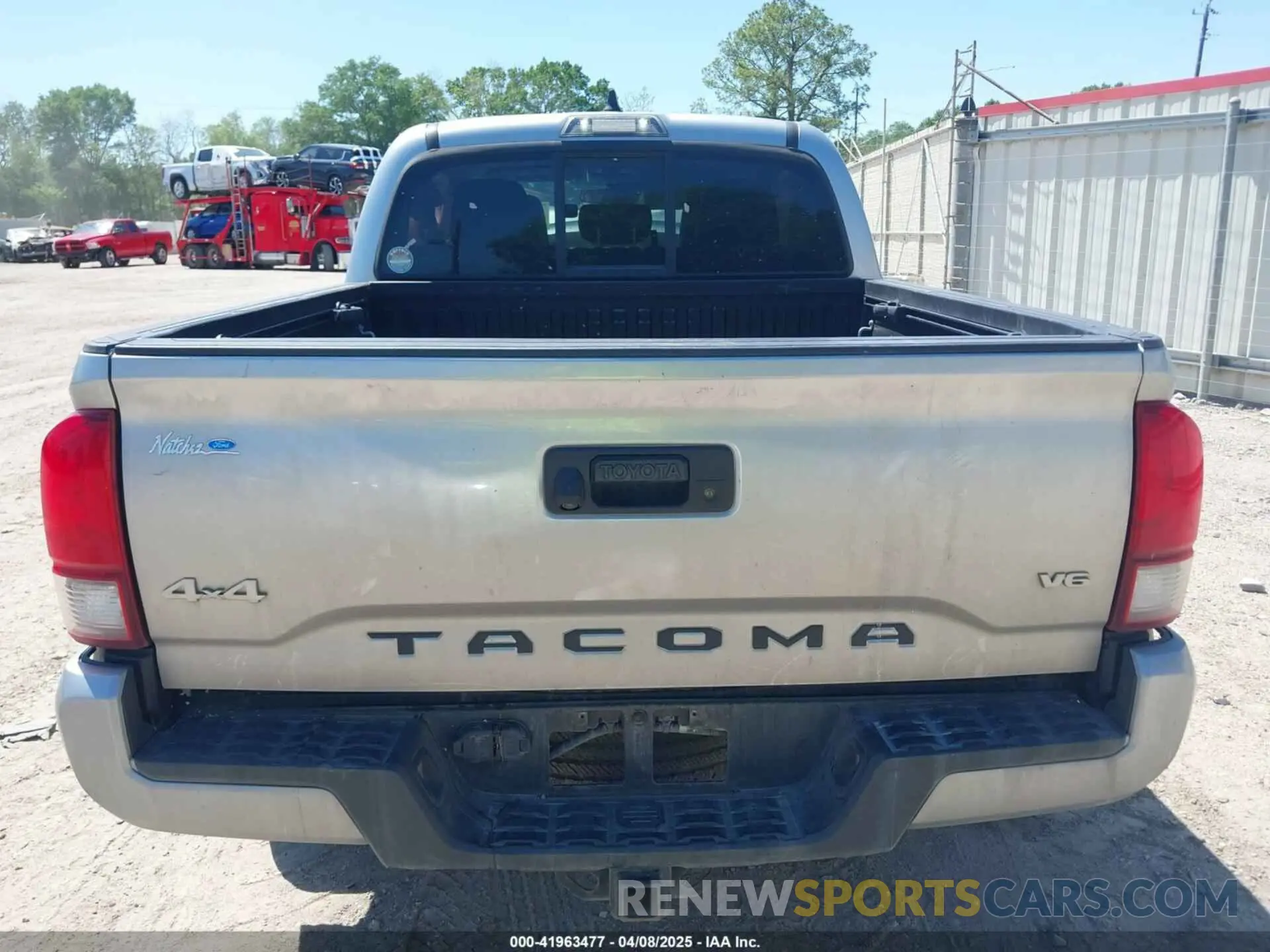 15 fotografías del automóvil dañado 3TYCZ5AN3PT135415 TOYOTA TACOMA 2023