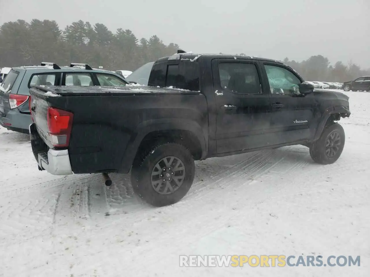 3 fotografías del automóvil dañado 3TYCZ5AN3PT149184 TOYOTA TACOMA 2023