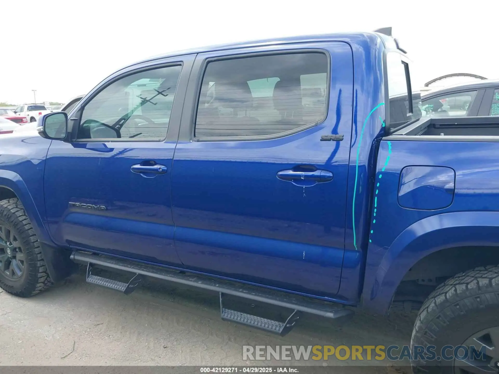 14 fotografías del automóvil dañado 3TYCZ5AN3PT154966 TOYOTA TACOMA 2023
