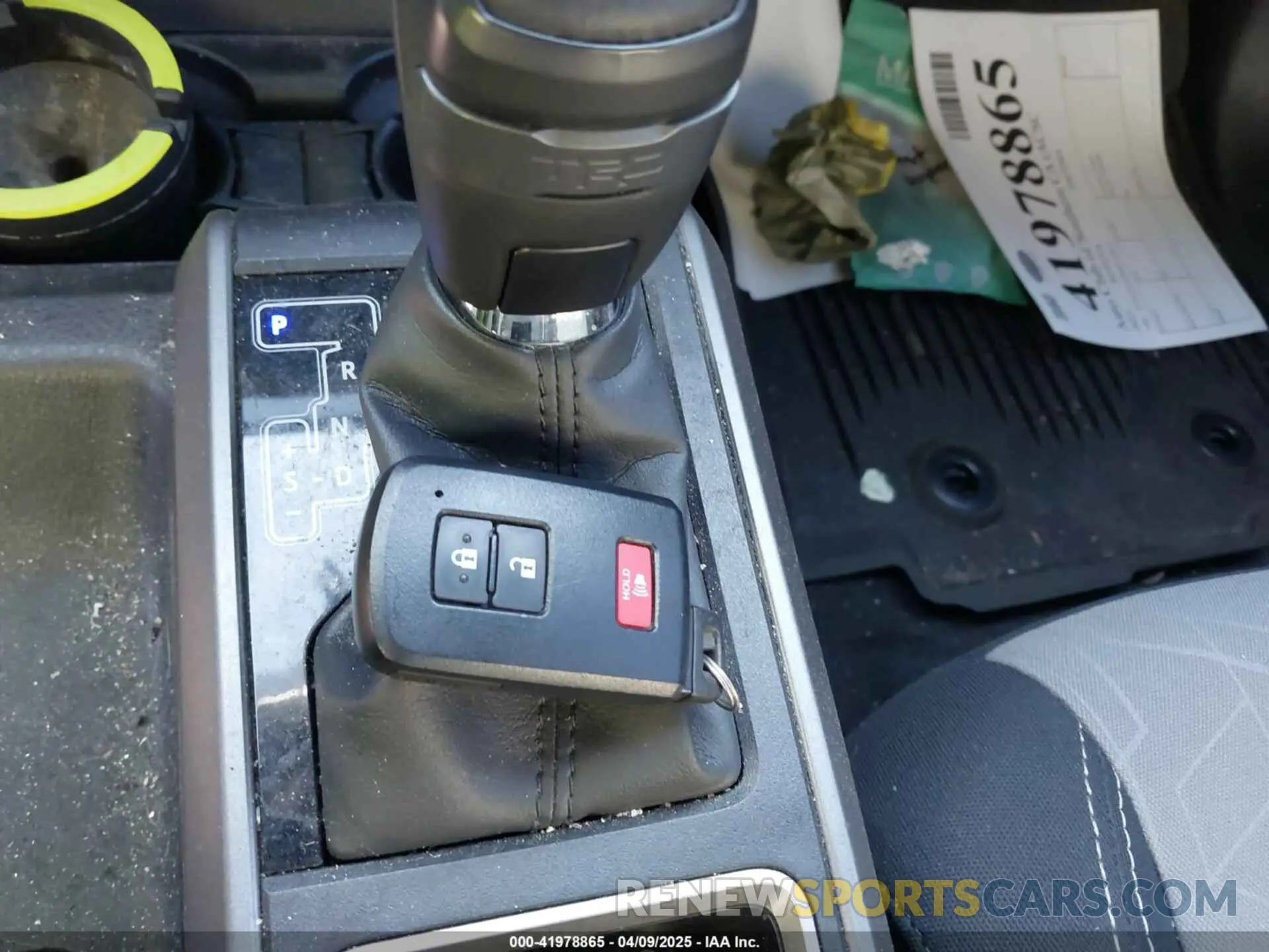 11 fotografías del automóvil dañado 3TYCZ5AN4PT123631 TOYOTA TACOMA 2023