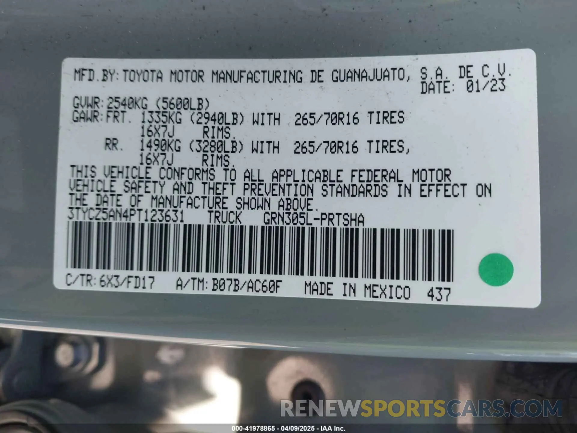 9 fotografías del automóvil dañado 3TYCZ5AN4PT123631 TOYOTA TACOMA 2023