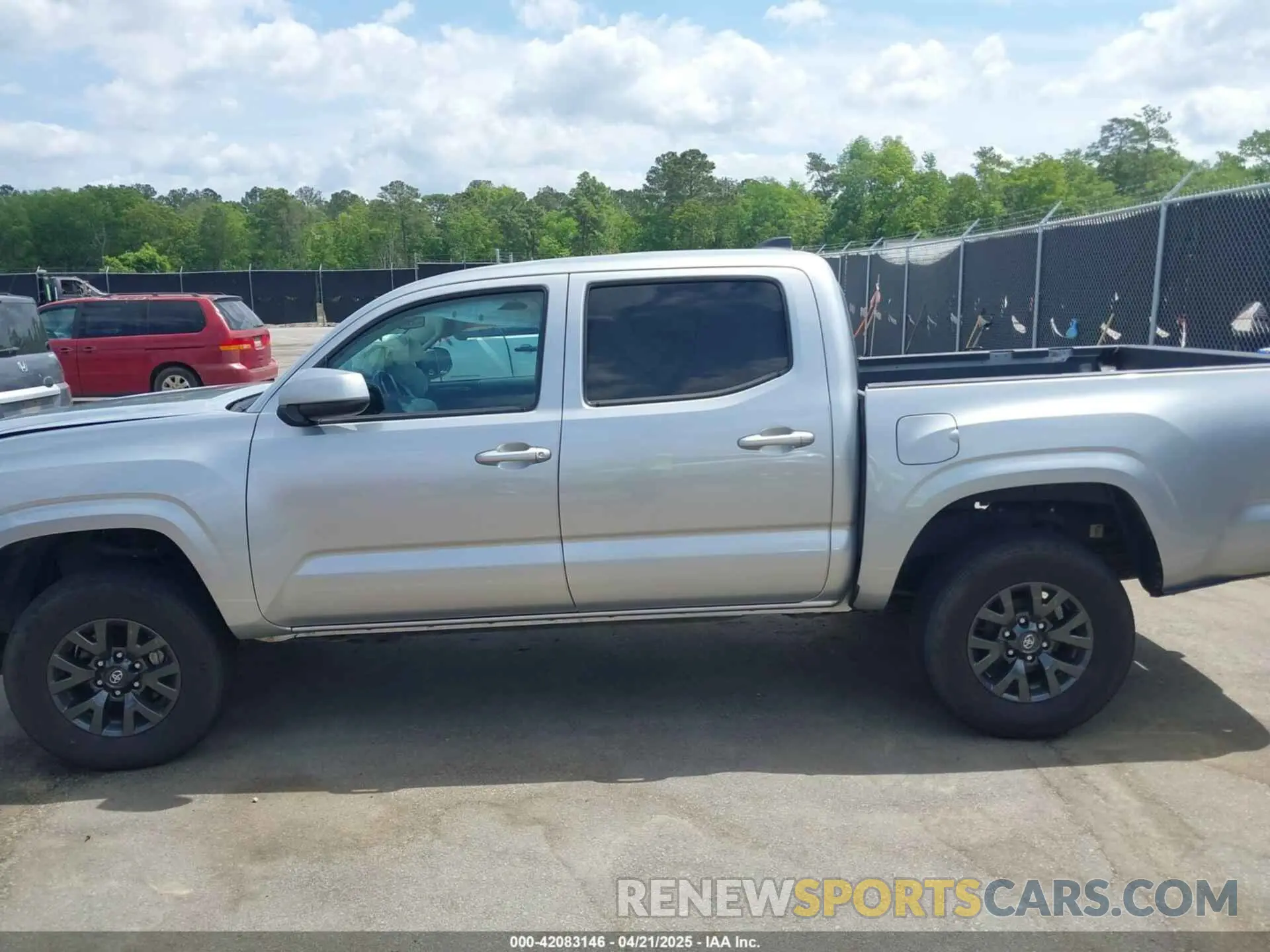 14 fotografías del automóvil dañado 3TYCZ5AN4PT149730 TOYOTA TACOMA 2023