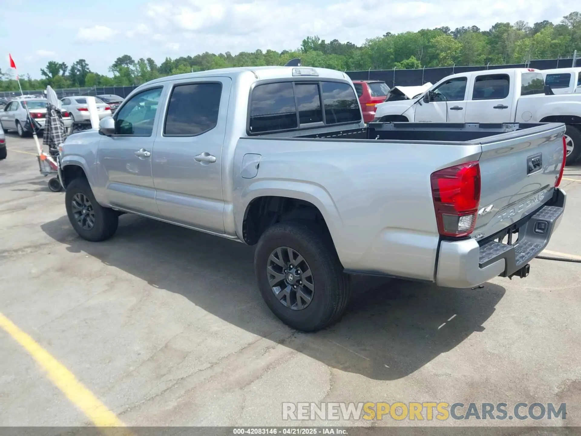 3 fotografías del automóvil dañado 3TYCZ5AN4PT149730 TOYOTA TACOMA 2023