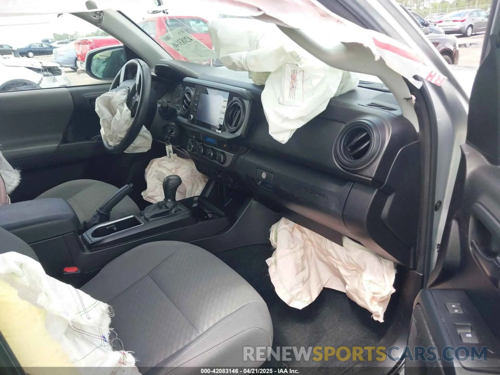 5 fotografías del automóvil dañado 3TYCZ5AN4PT149730 TOYOTA TACOMA 2023