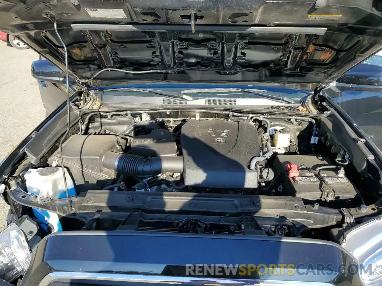 11 fotografías del automóvil dañado 3TYCZ5AN5PT127428 TOYOTA TACOMA 2023