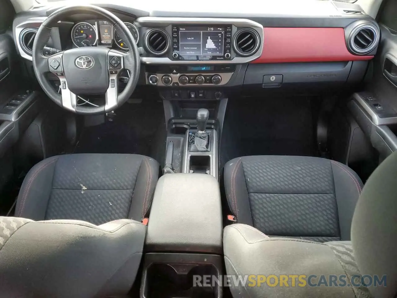 8 fotografías del automóvil dañado 3TYCZ5AN5PT127428 TOYOTA TACOMA 2023