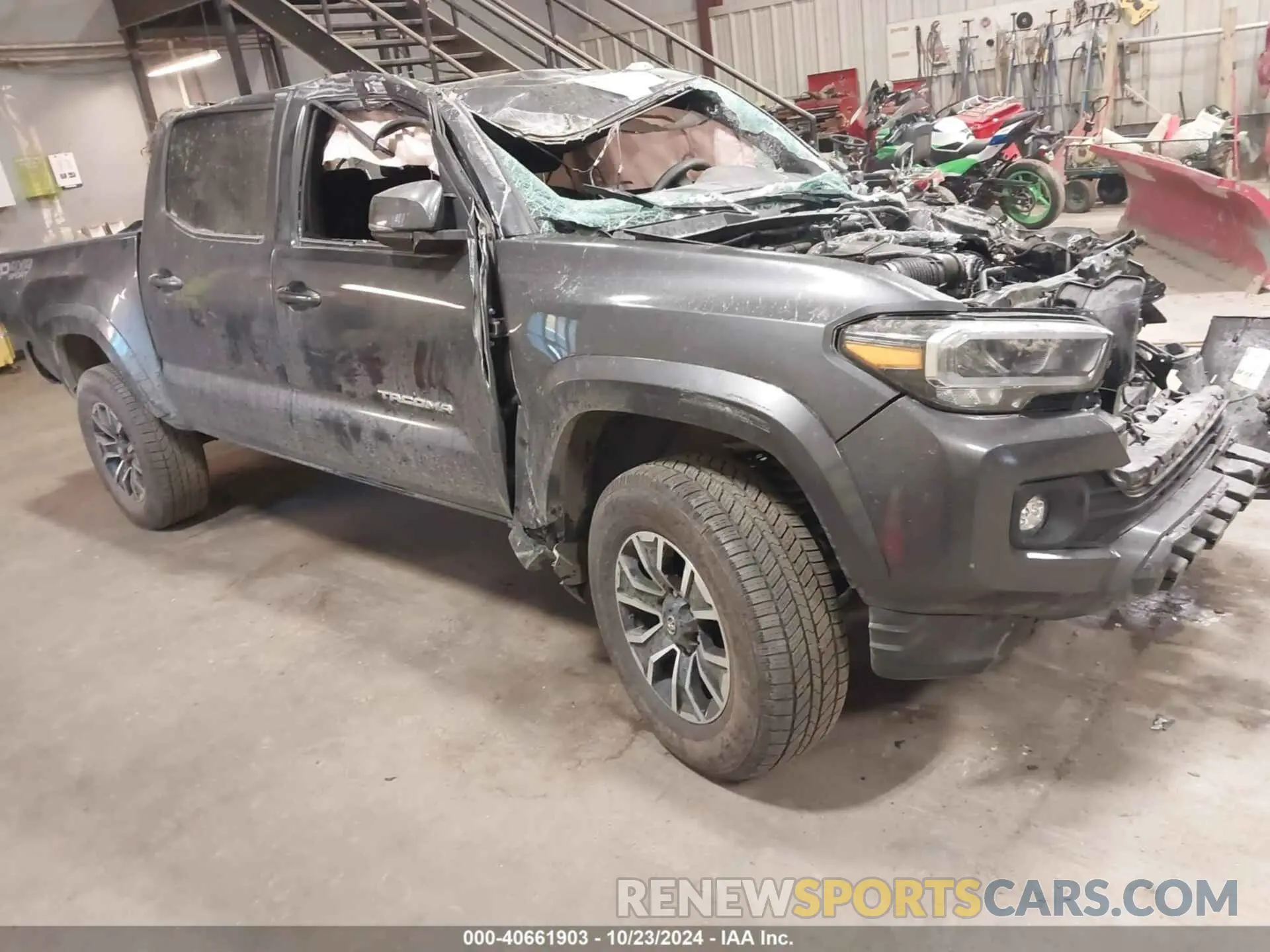 1 fotografías del automóvil dañado 3TYCZ5AN5PT155147 TOYOTA TACOMA 2023