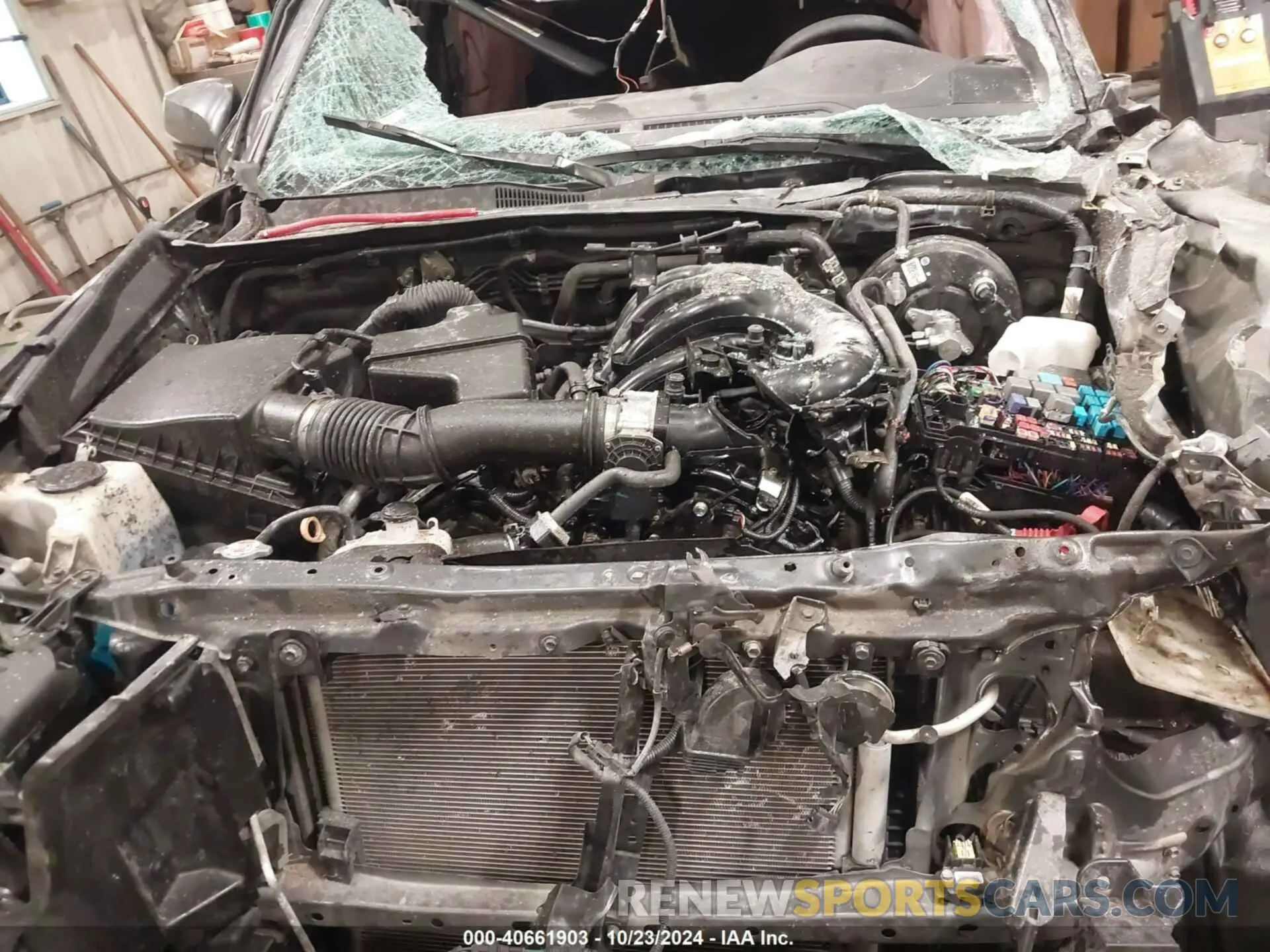 10 fotografías del automóvil dañado 3TYCZ5AN5PT155147 TOYOTA TACOMA 2023