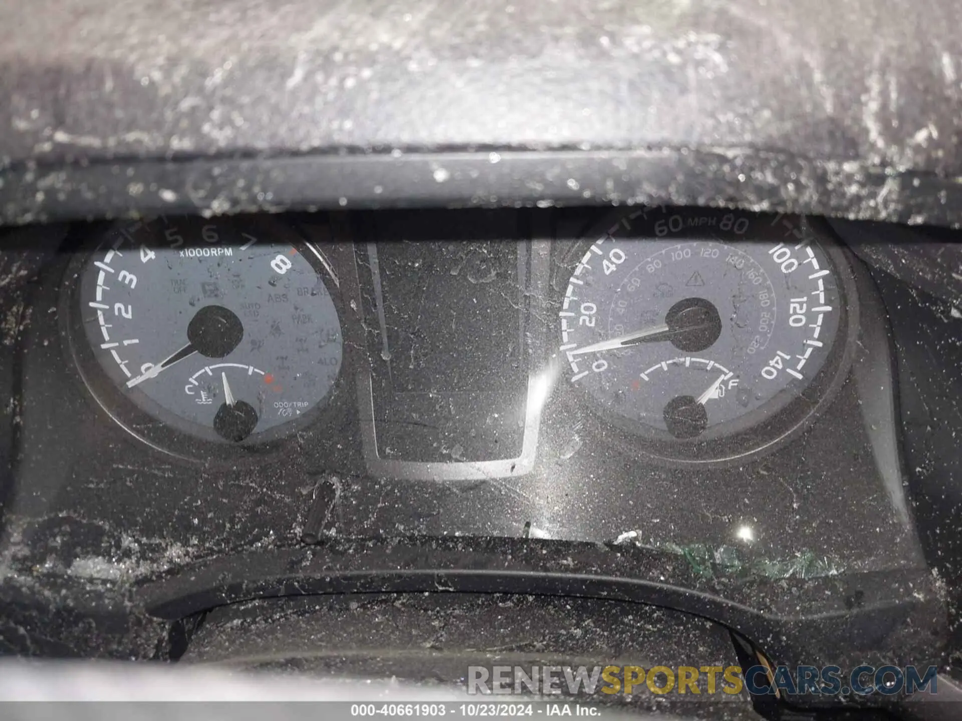 15 fotografías del automóvil dañado 3TYCZ5AN5PT155147 TOYOTA TACOMA 2023