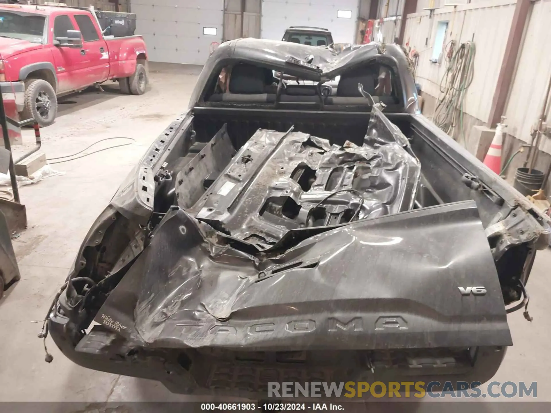 6 fotografías del automóvil dañado 3TYCZ5AN5PT155147 TOYOTA TACOMA 2023