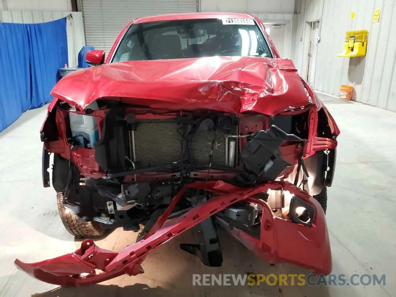5 fotografías del automóvil dañado 3TYCZ5AN5PT168786 TOYOTA TACOMA 2023