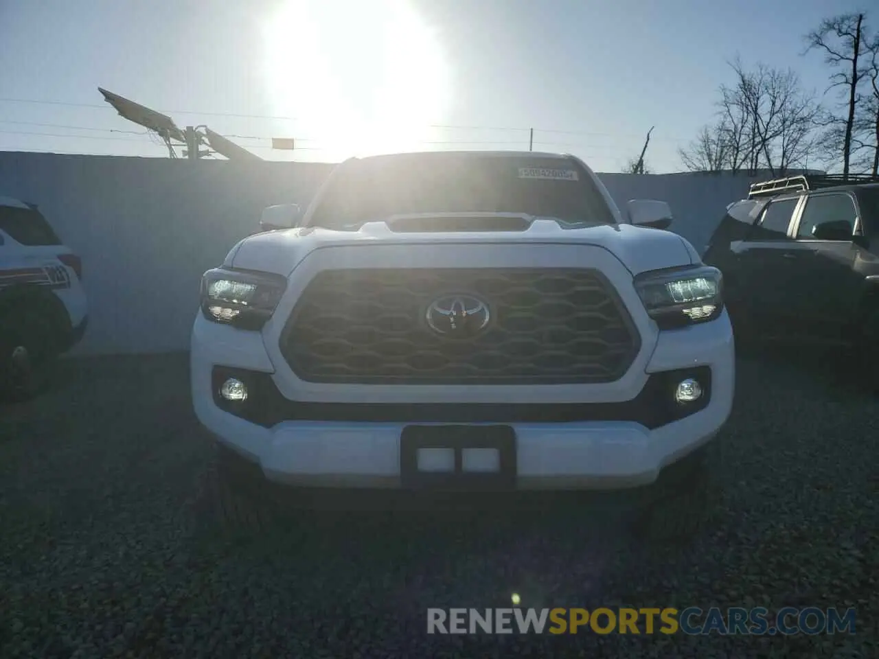 5 fotografías del automóvil dañado 3TYCZ5AN6PT106507 TOYOTA TACOMA 2023