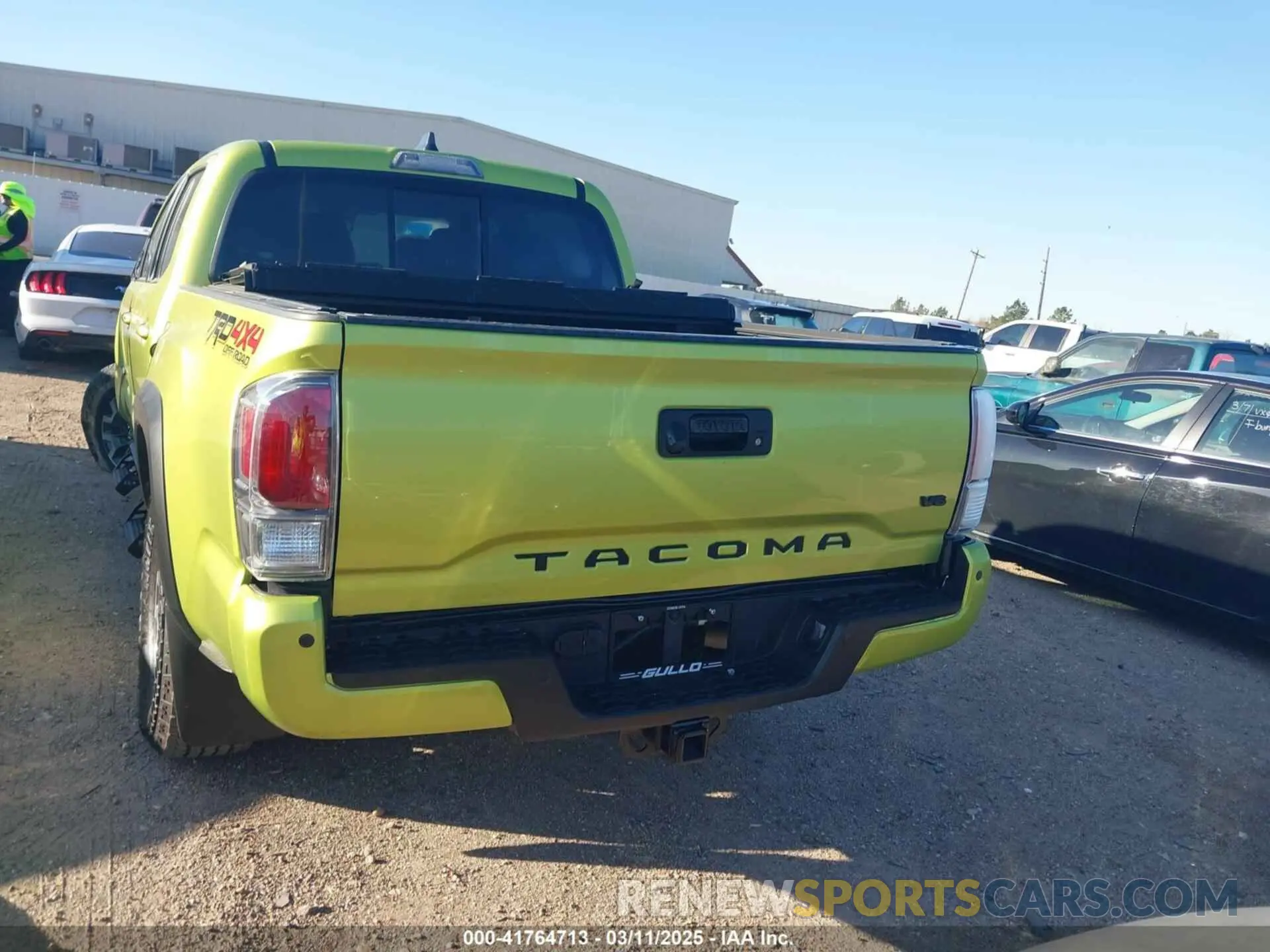 17 fotografías del automóvil dañado 3TYCZ5AN6PT152645 TOYOTA TACOMA 2023