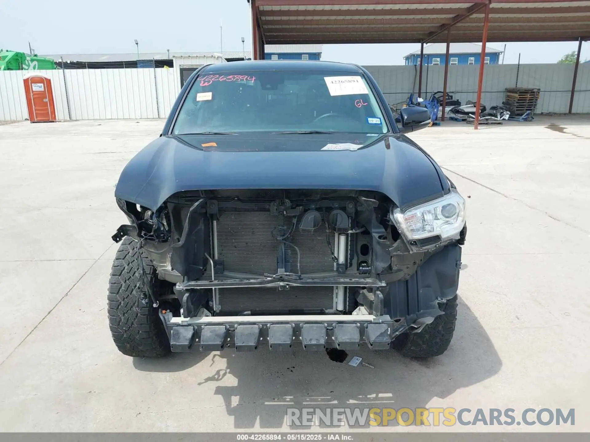 13 fotografías del automóvil dañado 3TYCZ5AN6PT167436 TOYOTA TACOMA 2023