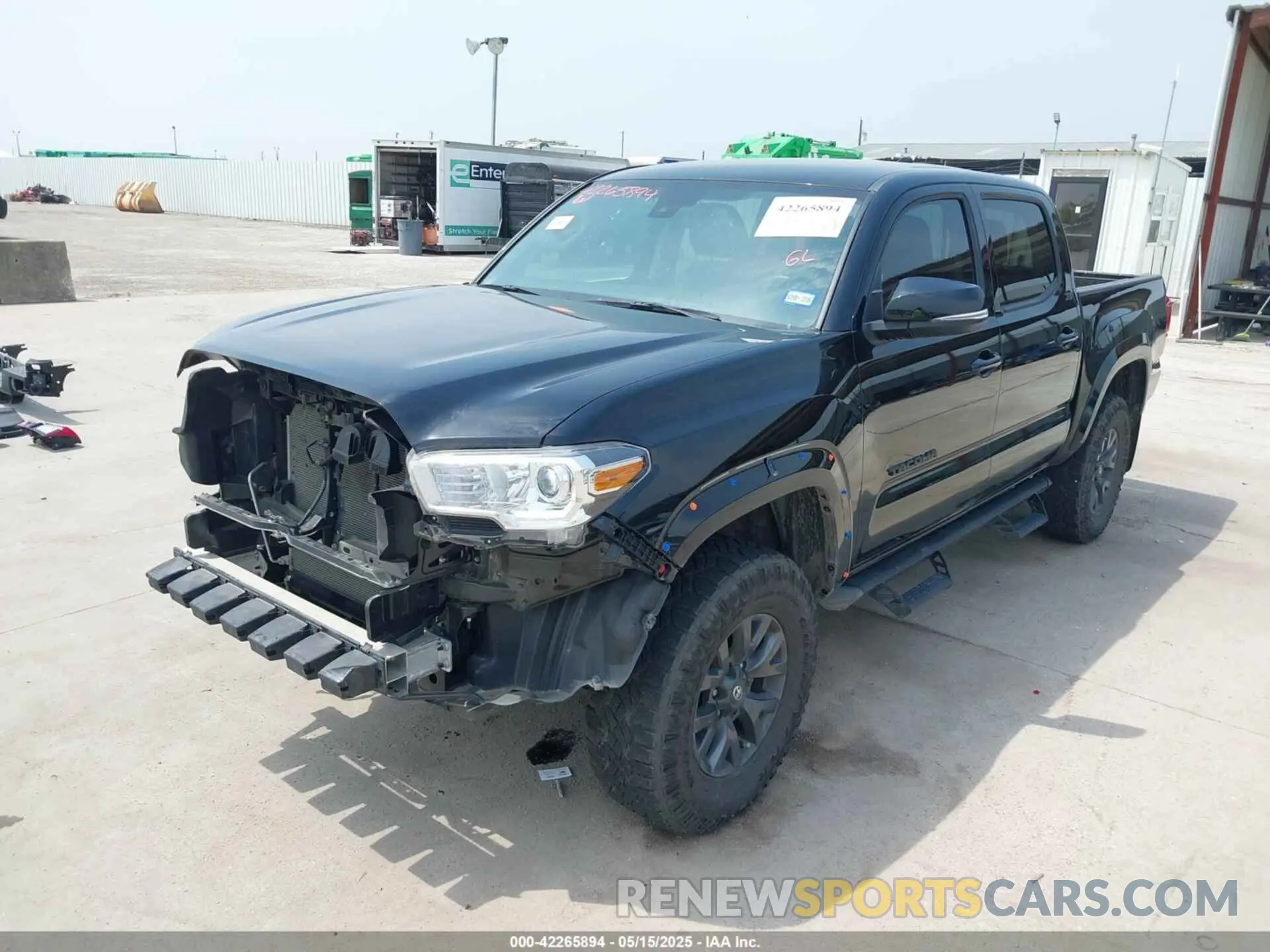 2 fotografías del automóvil dañado 3TYCZ5AN6PT167436 TOYOTA TACOMA 2023