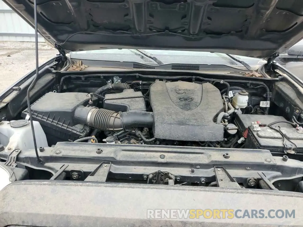 11 fotografías del automóvil dañado 3TYCZ5AN7PT154498 TOYOTA TACOMA 2023