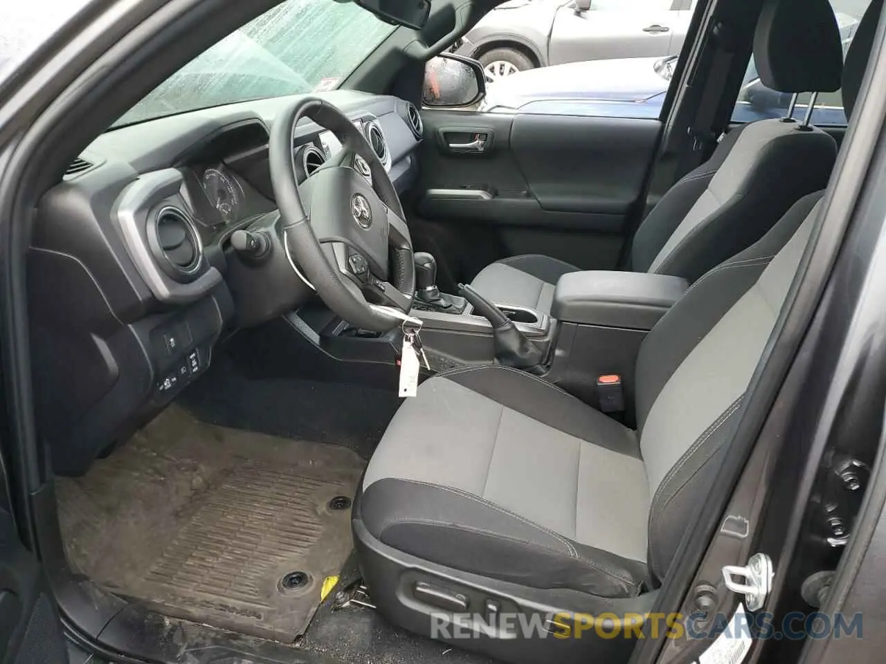 7 fotografías del automóvil dañado 3TYCZ5AN7PT159961 TOYOTA TACOMA 2023