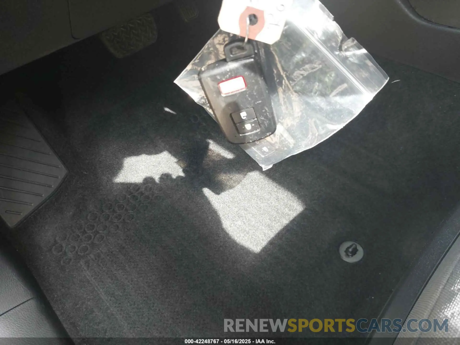 11 fotografías del automóvil dañado 3TYCZ5AN8PT116052 TOYOTA TACOMA 2023