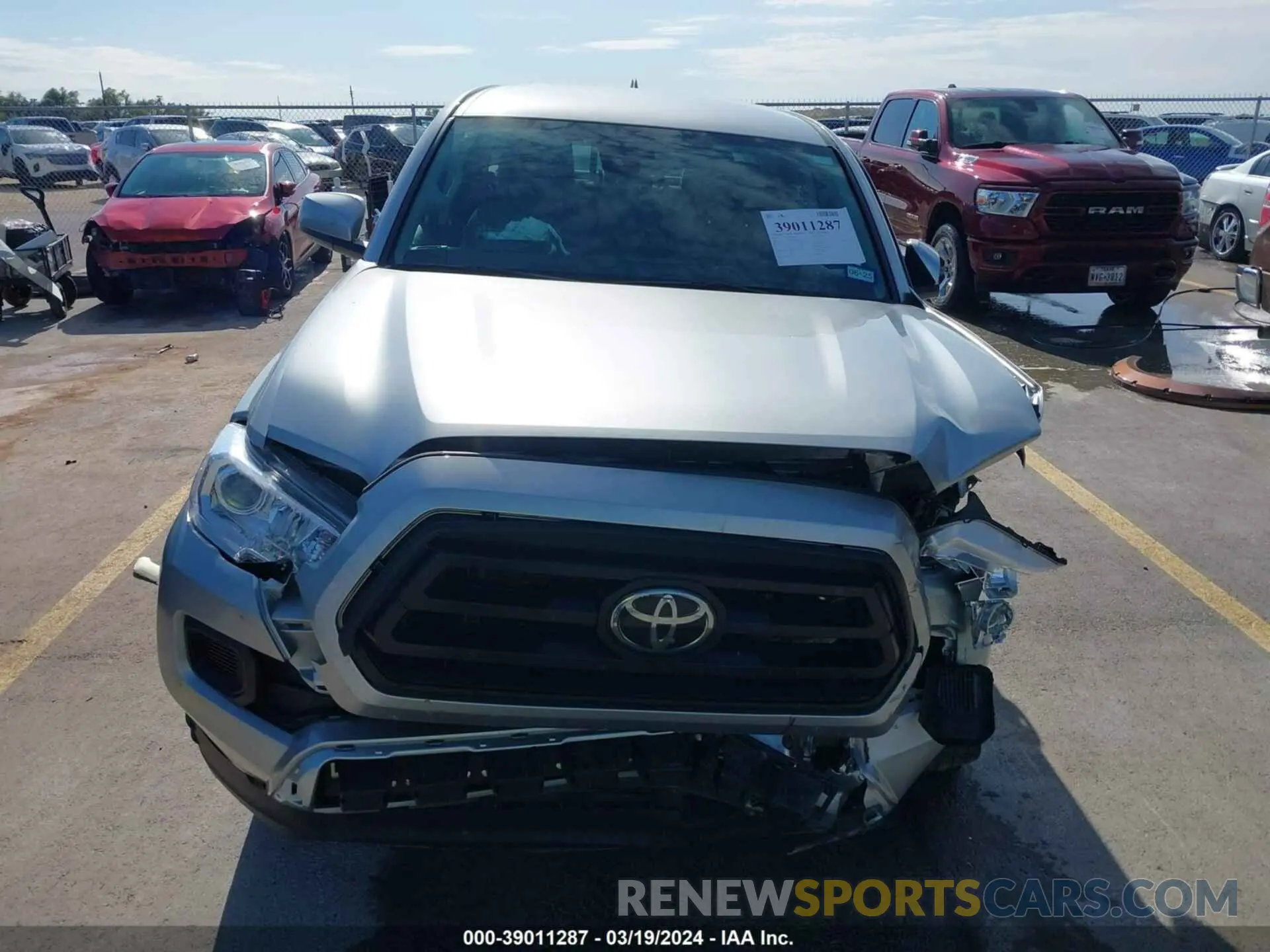 12 fotografías del automóvil dañado 3TYCZ5AN8PT148614 TOYOTA TACOMA 2023