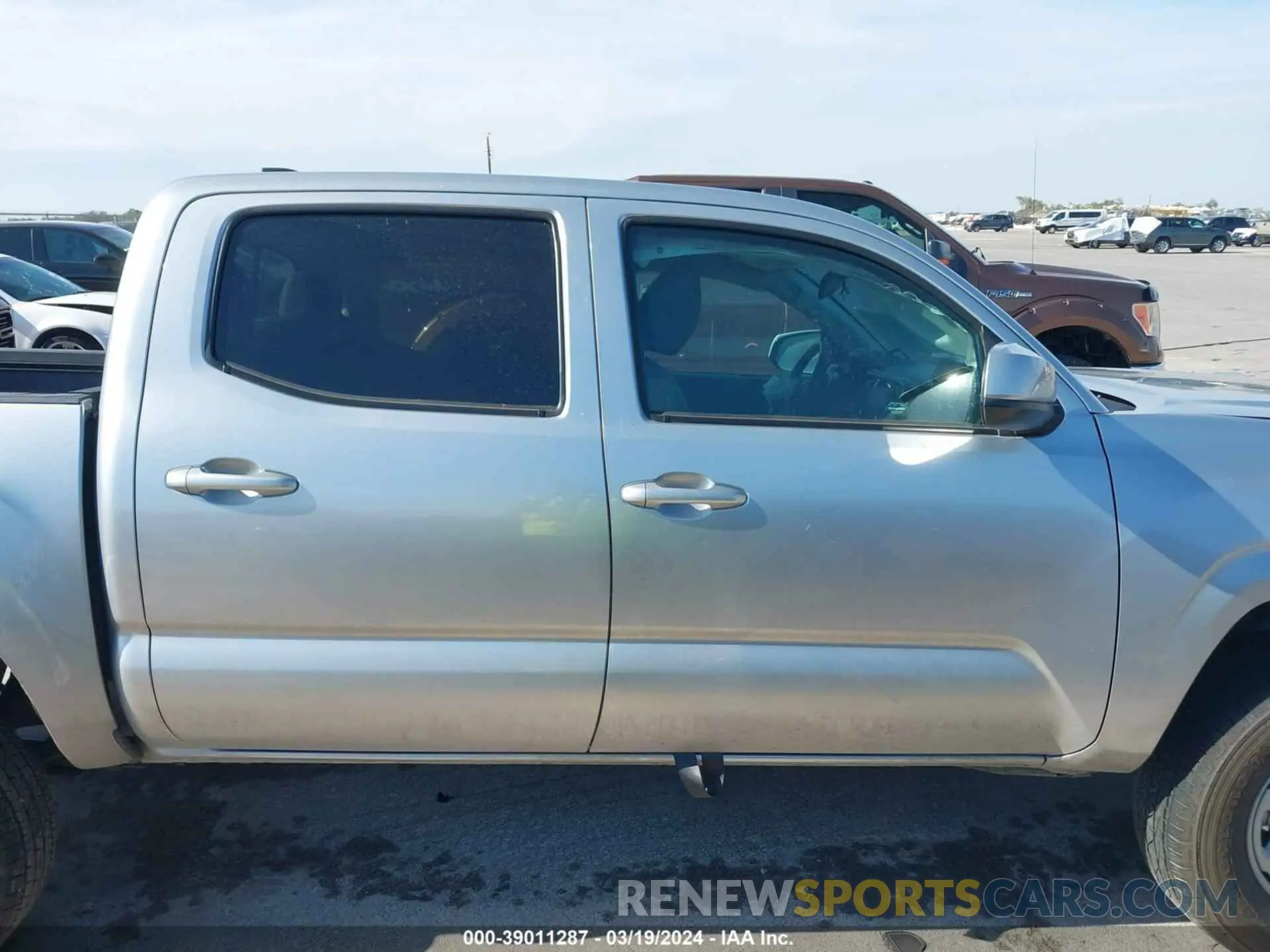 13 fotografías del automóvil dañado 3TYCZ5AN8PT148614 TOYOTA TACOMA 2023