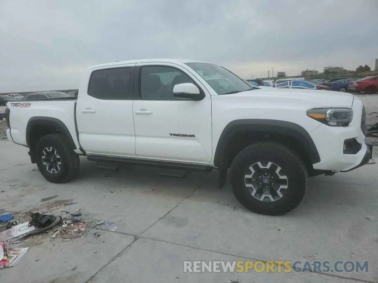 4 fotografías del automóvil dañado 3TYCZ5AN8PT167874 TOYOTA TACOMA 2023