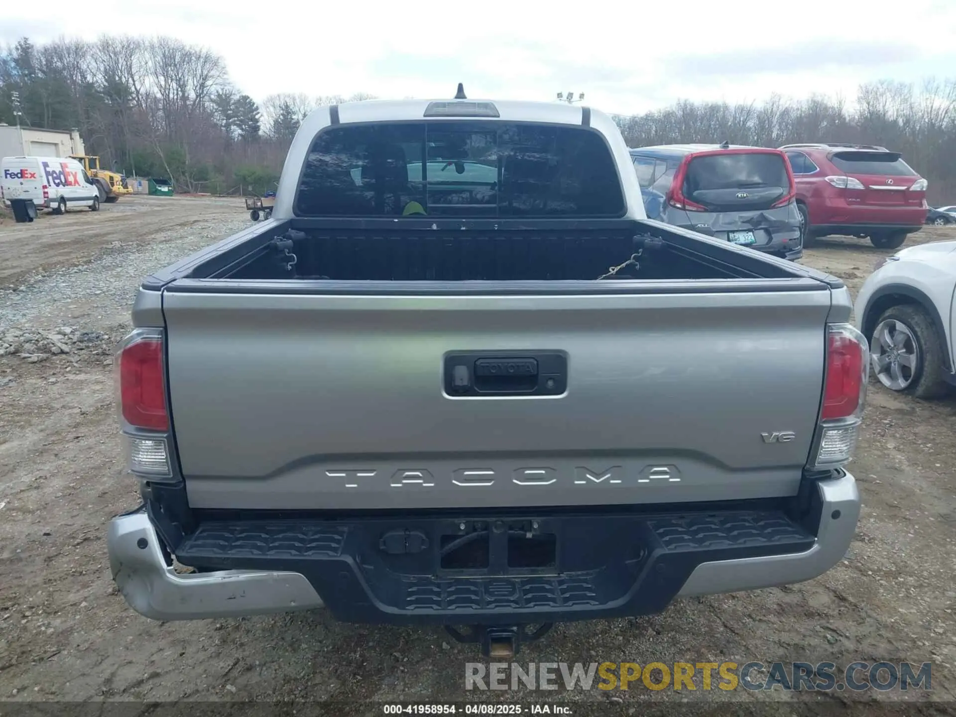 16 fotografías del automóvil dañado 3TYCZ5AN9PT112737 TOYOTA TACOMA 2023