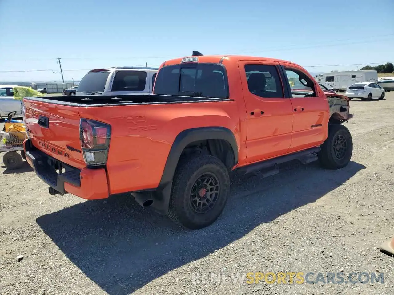3 fotografías del automóvil dañado 3TYCZ5AN9PT118151 TOYOTA TACOMA 2023