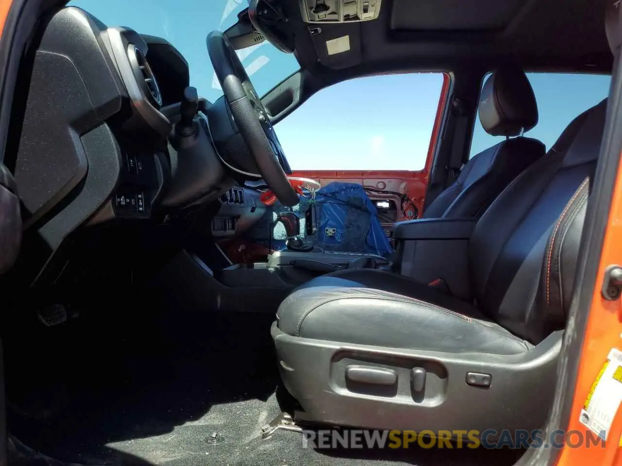 7 fotografías del automóvil dañado 3TYCZ5AN9PT118151 TOYOTA TACOMA 2023