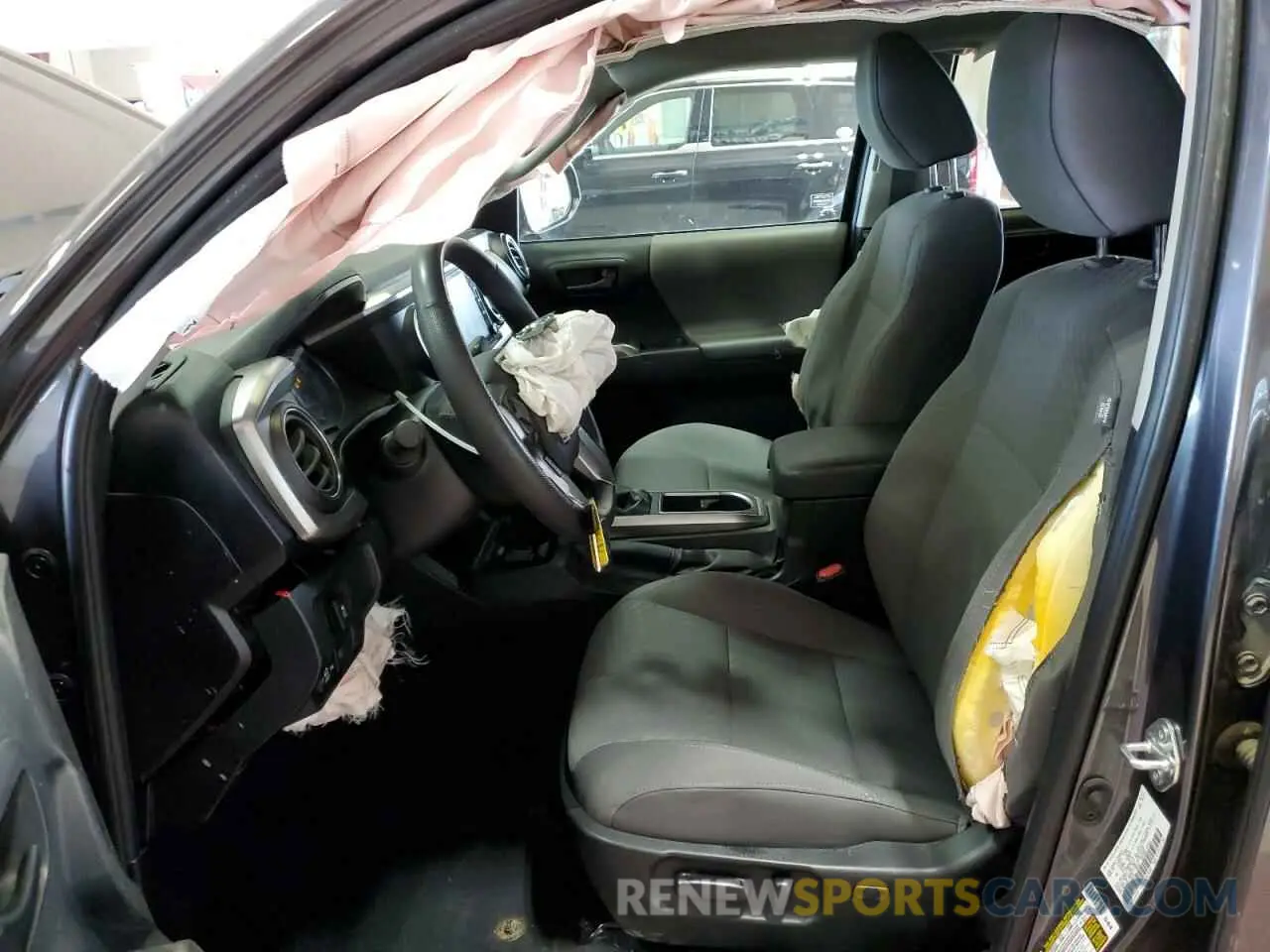 7 fotografías del automóvil dañado 3TYCZ5AN9PT173473 TOYOTA TACOMA 2023