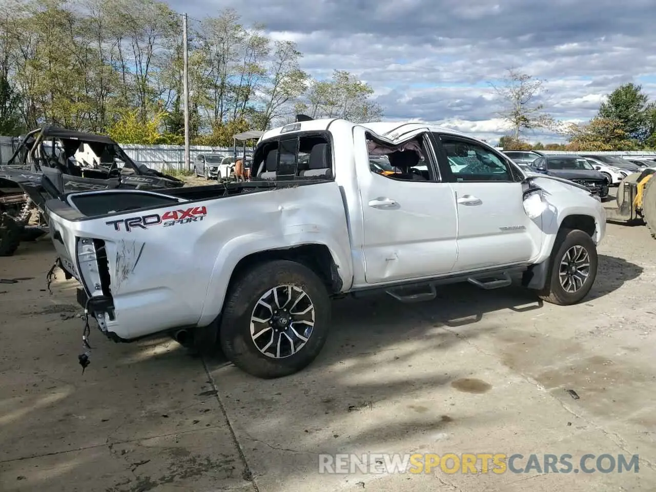 3 fotografías del automóvil dañado 3TYCZ5ANXPT156729 TOYOTA TACOMA 2023
