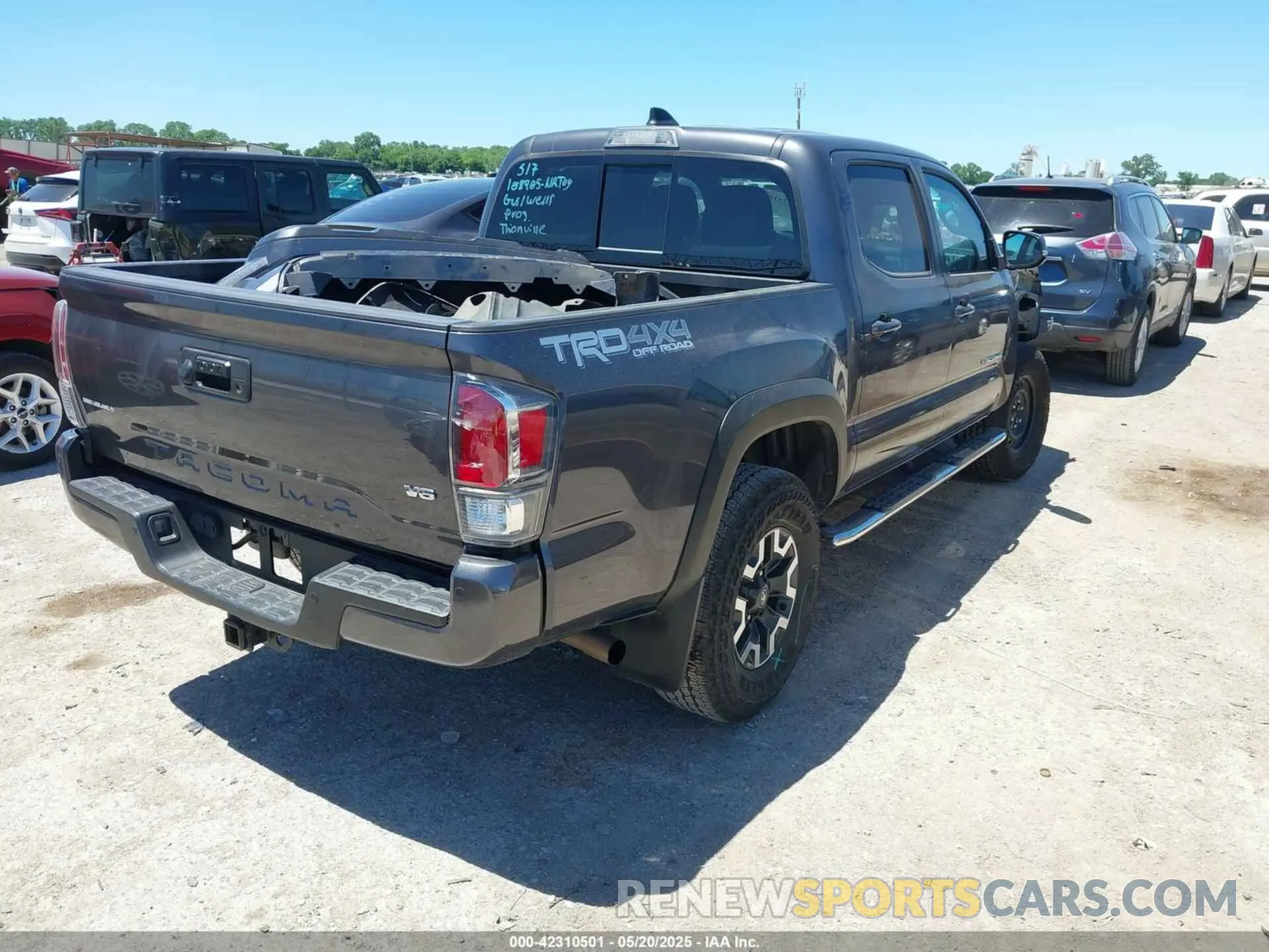 4 fotografías del automóvil dañado 3TYCZ5ANXPT167858 TOYOTA TACOMA 2023