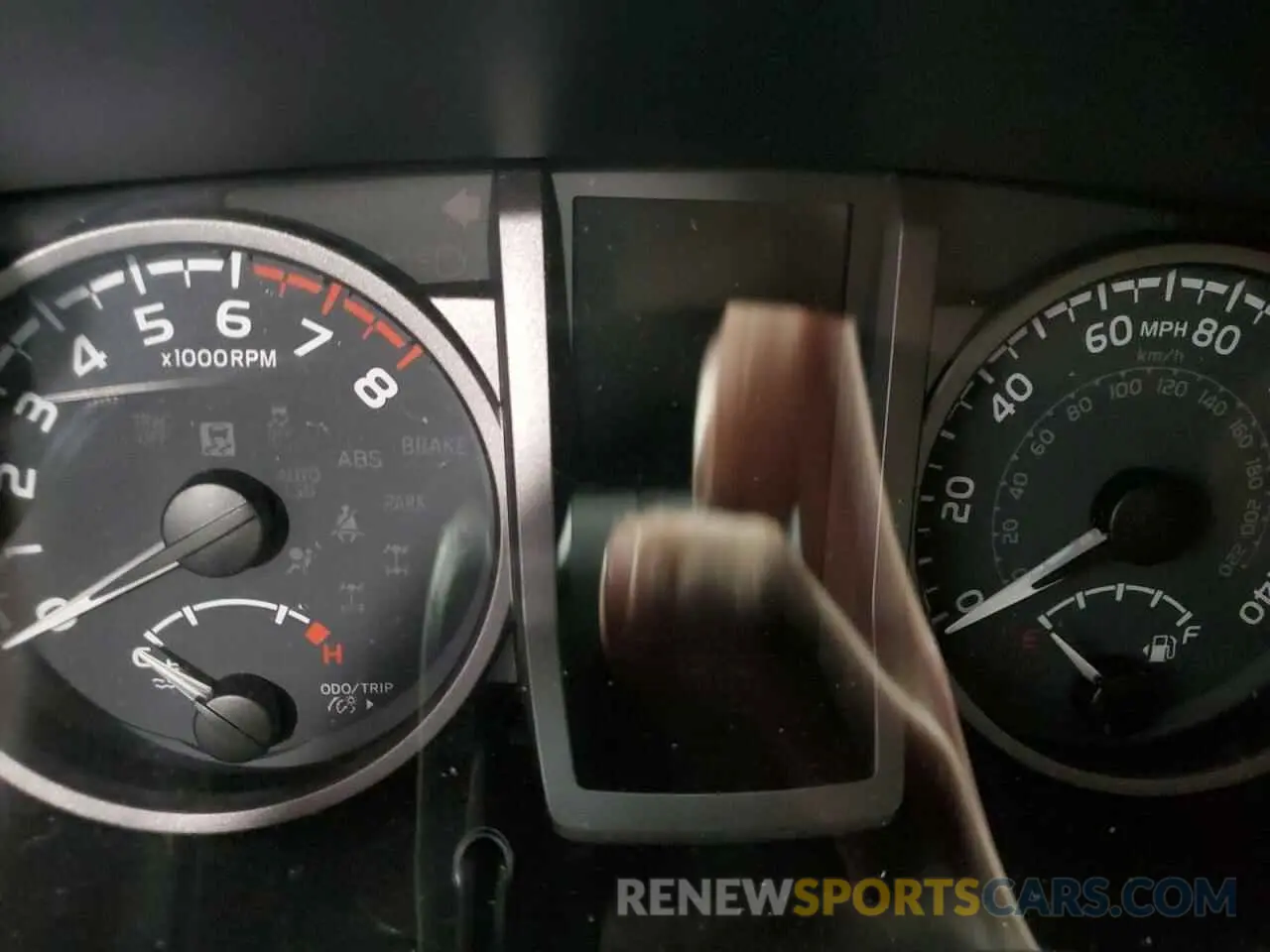 9 fotografías del automóvil dañado 3TYDZ5BN2PT035616 TOYOTA TACOMA 2023