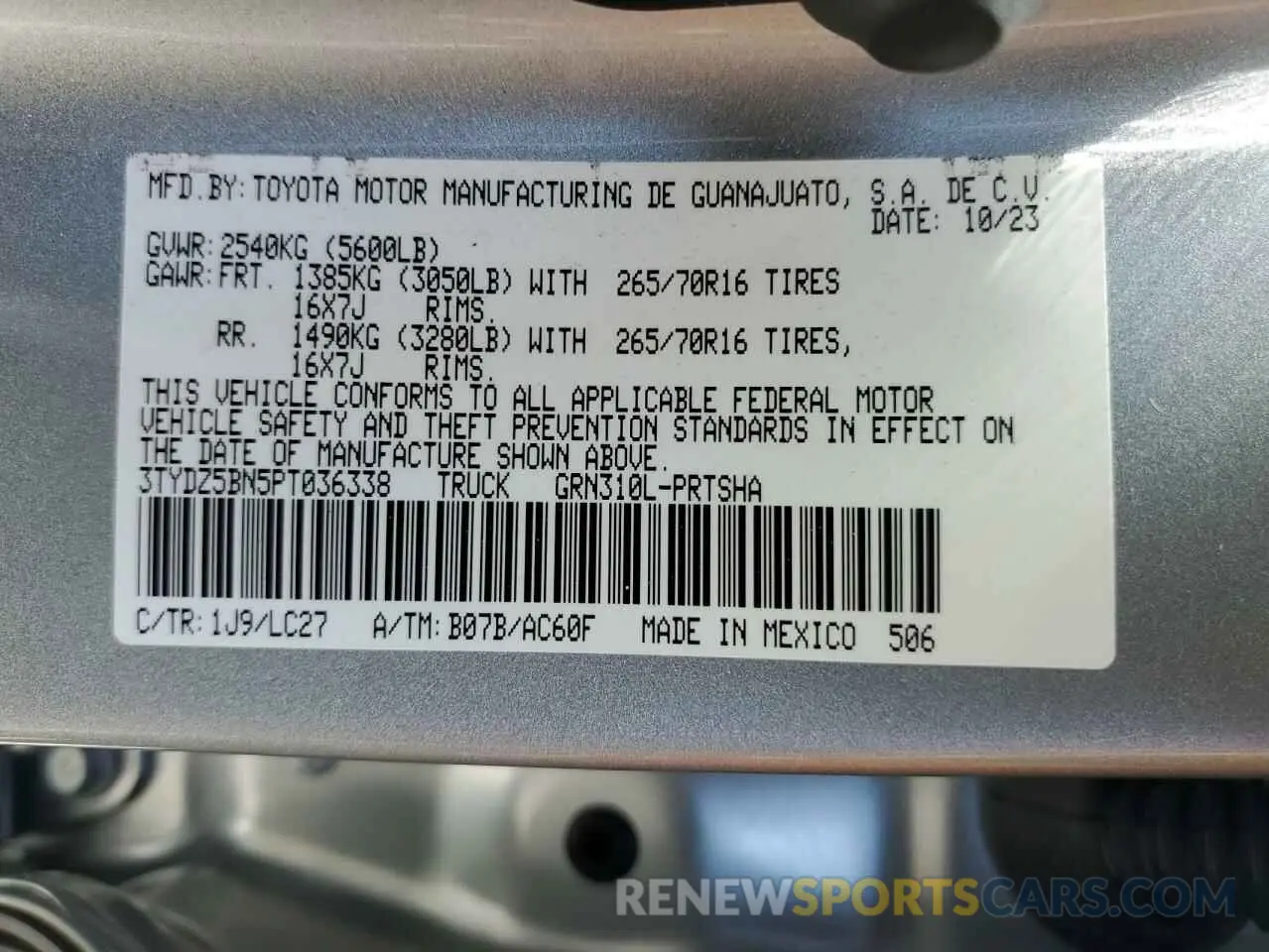 12 fotografías del automóvil dañado 3TYDZ5BN5PT036338 TOYOTA TACOMA 2023