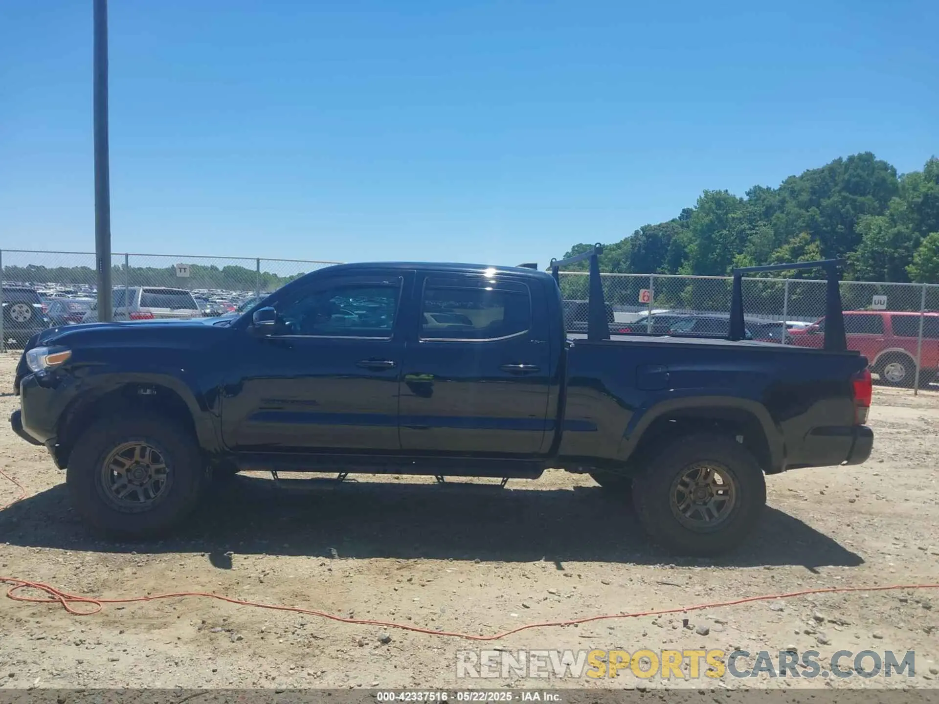 14 fotografías del automóvil dañado 3TYDZ5BN9PT020319 TOYOTA TACOMA 2023