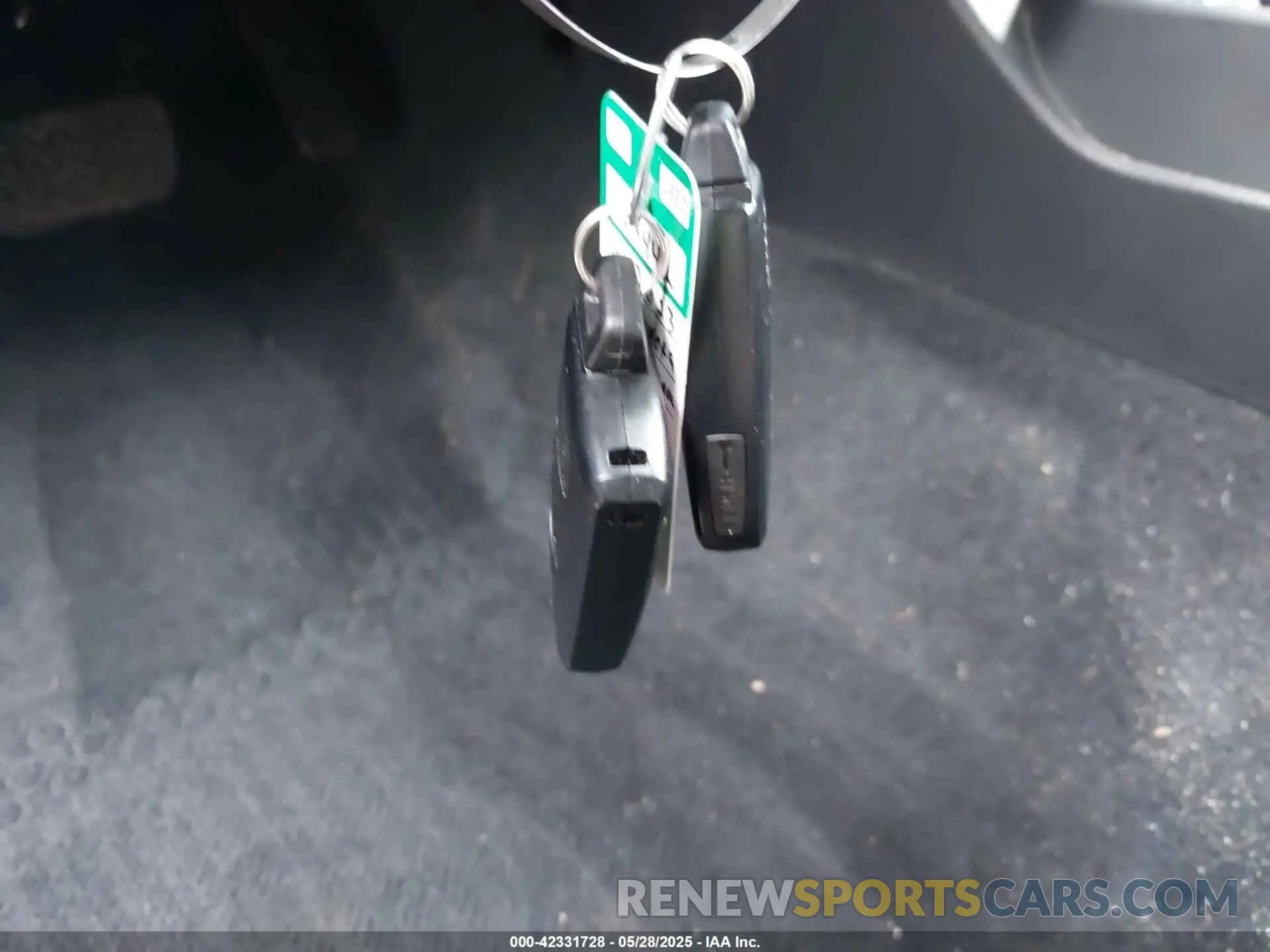 11 fotografías del automóvil dañado 3TYDZ5BN9PT034608 TOYOTA TACOMA 2023
