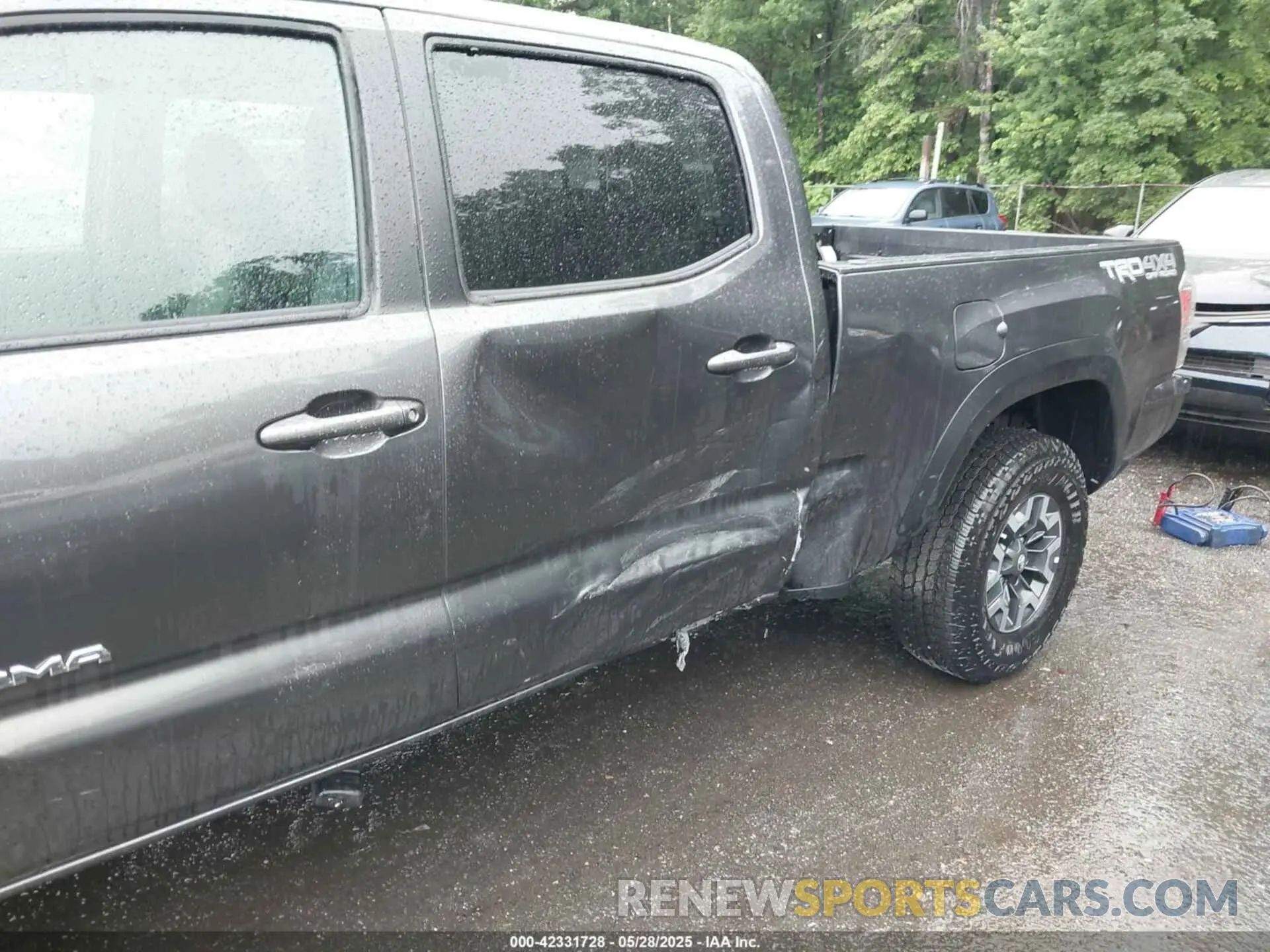 6 fotografías del automóvil dañado 3TYDZ5BN9PT034608 TOYOTA TACOMA 2023