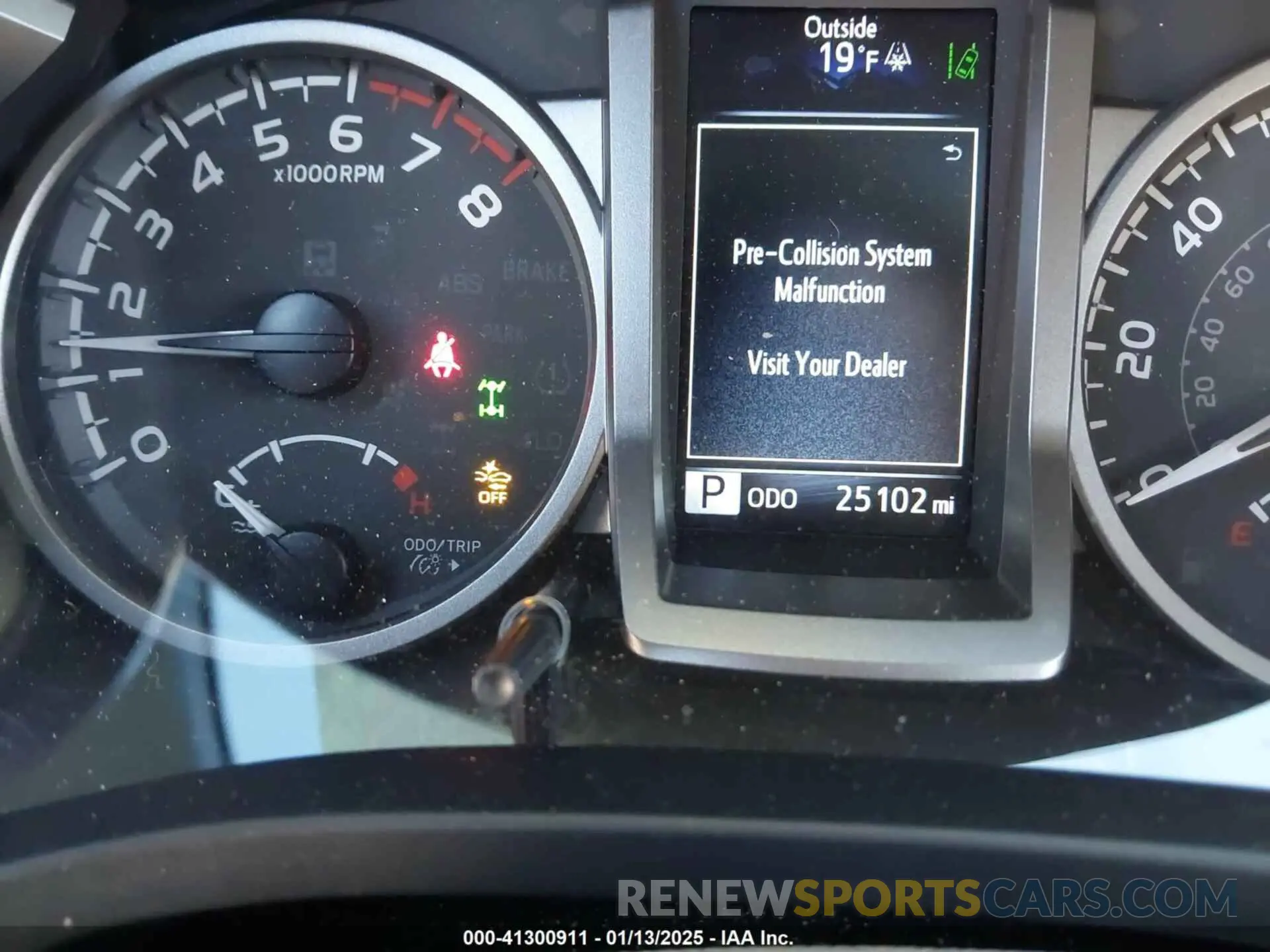 16 fotografías del automóvil dañado 3TYHZ5BN8PT019101 TOYOTA TACOMA 2023