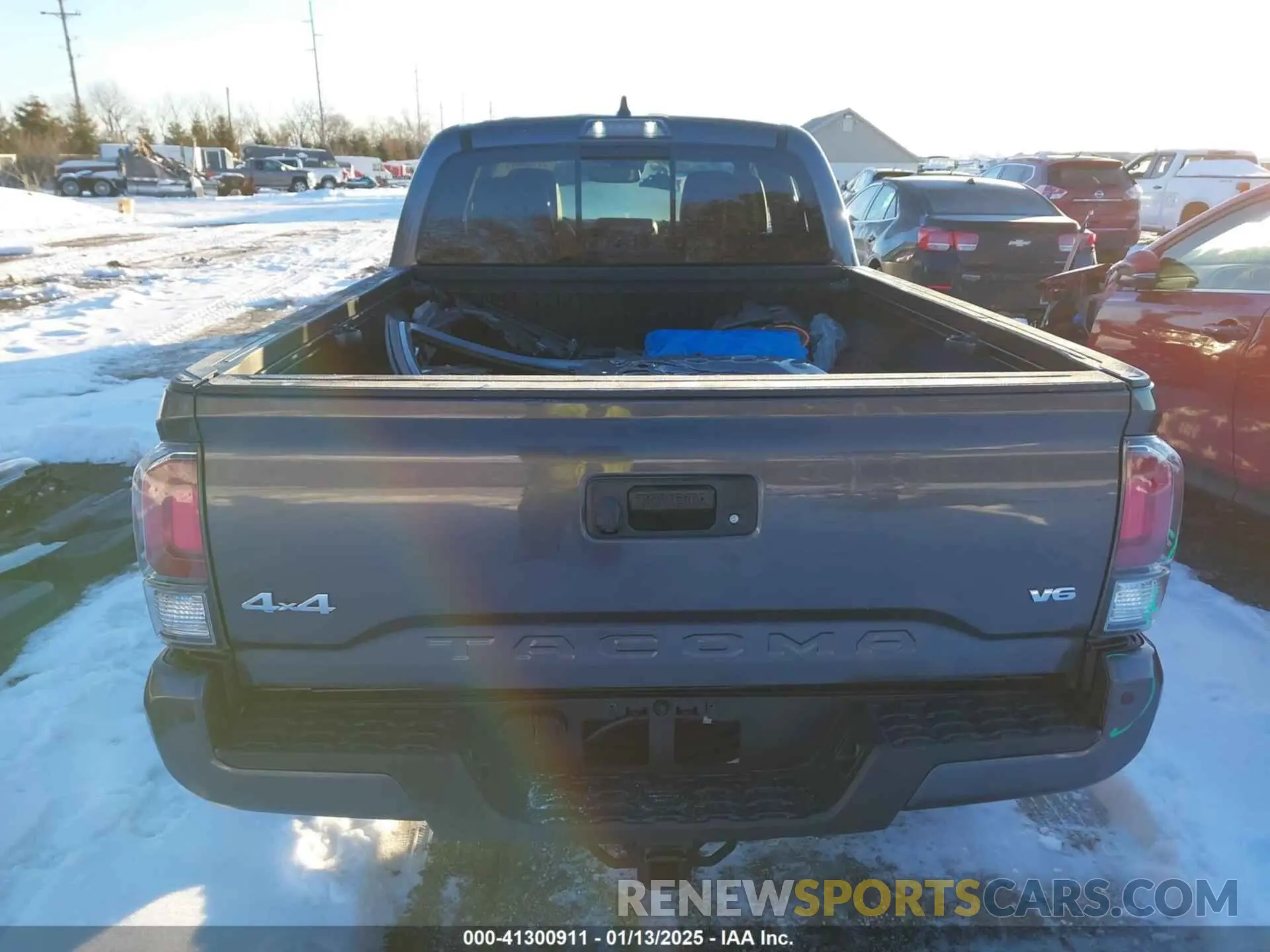 17 fotografías del automóvil dañado 3TYHZ5BN8PT019101 TOYOTA TACOMA 2023