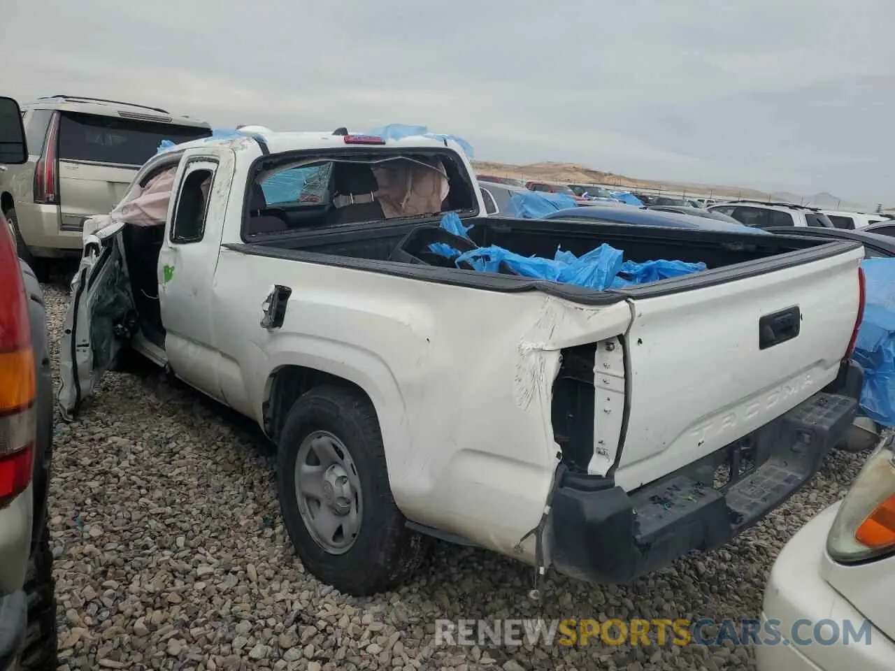 2 fotografías del automóvil dañado 3TYRX5GN0PT077819 TOYOTA TACOMA 2023